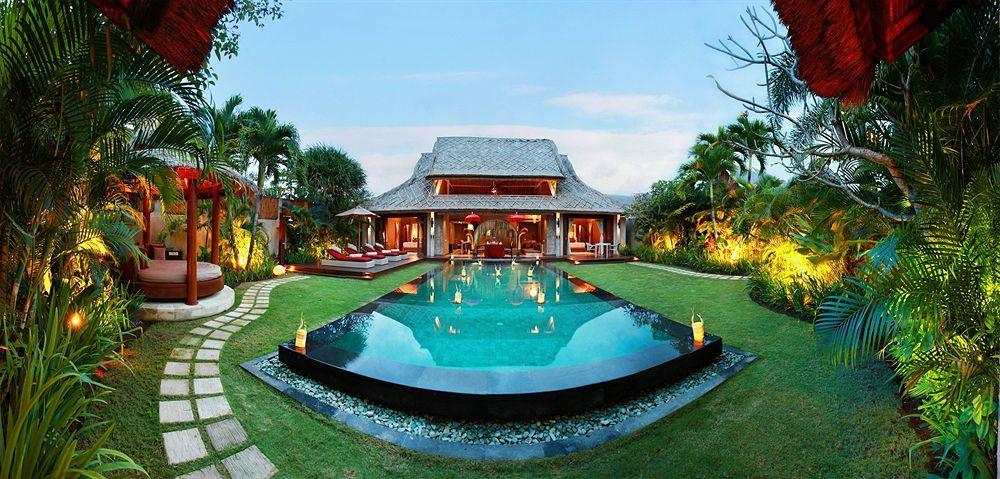 Space Villas Bali Seminyak  Exterior photo