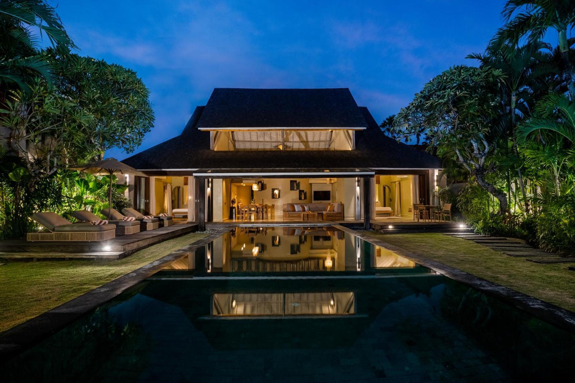 Space Villas Bali Seminyak  Exterior photo